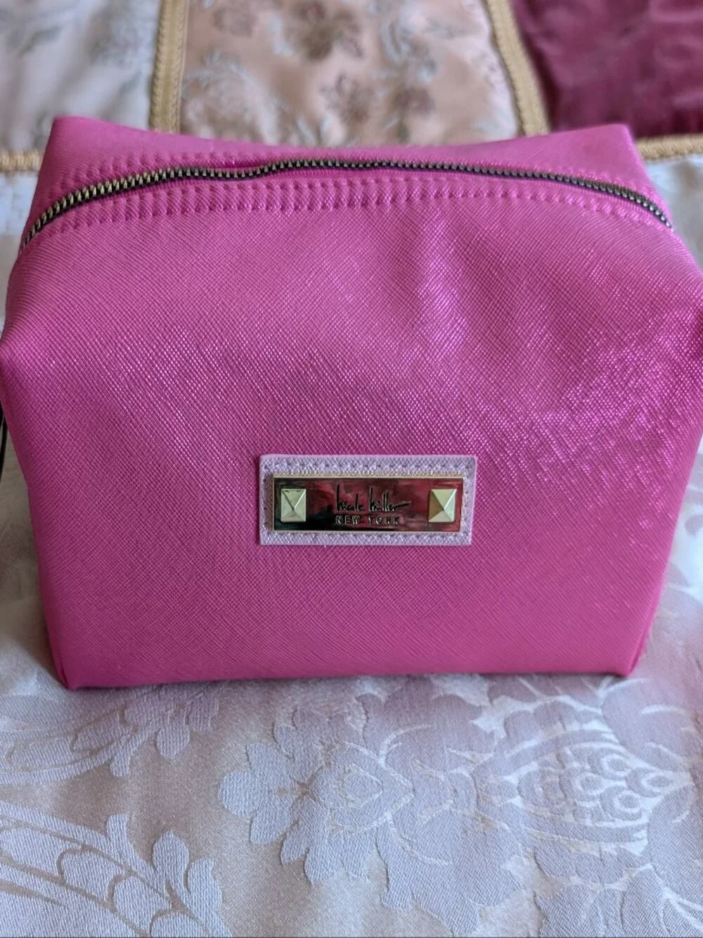 NWOT Nicole Miller Glitter Pink Cosmetic Travel Makeup Bag